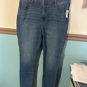 Old Navy Women’s High Rise Super Skinny Jeans